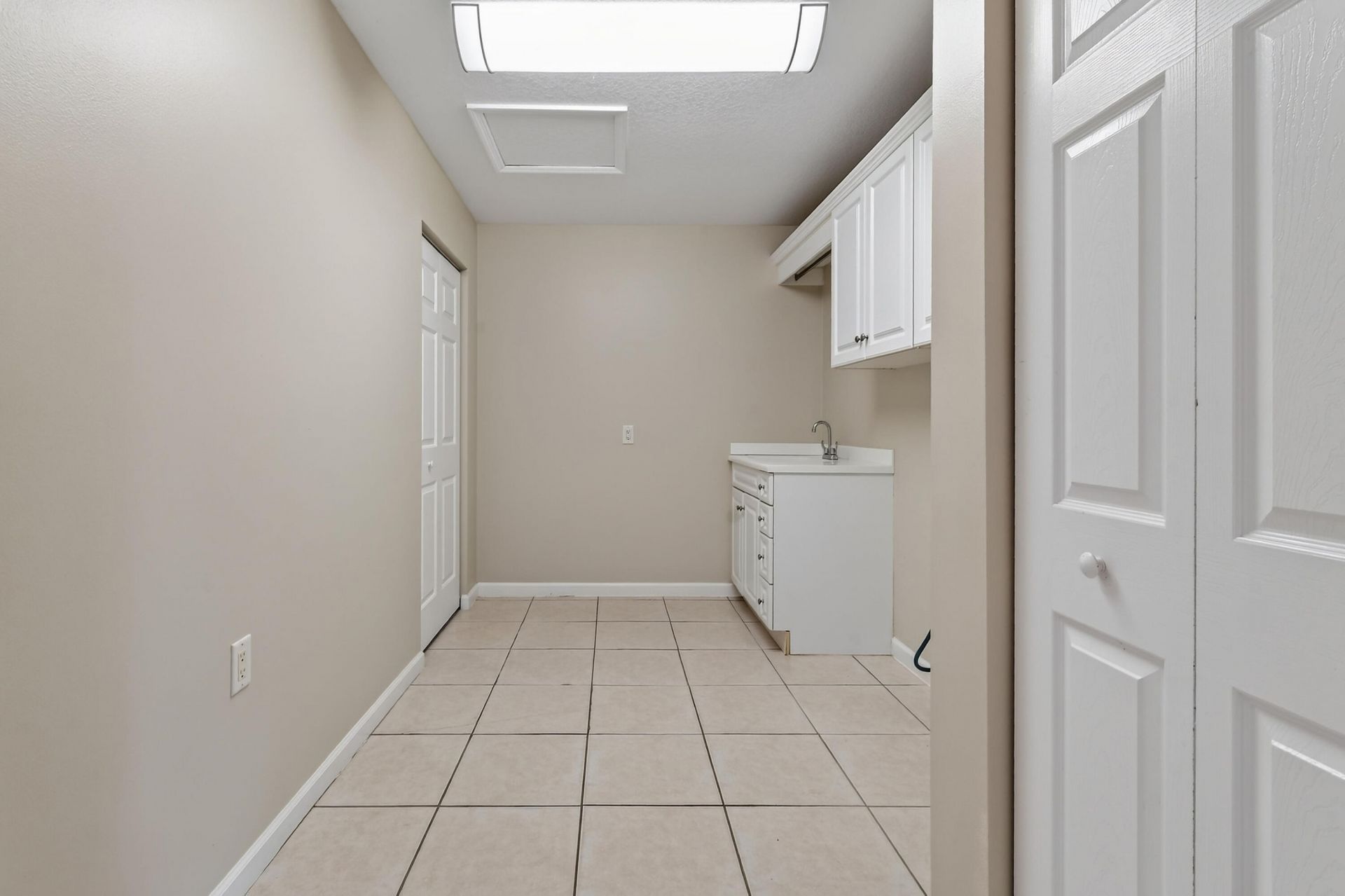 1061 SW Benschop Avenue, Port Saint Lucie, FL 34953 Photo