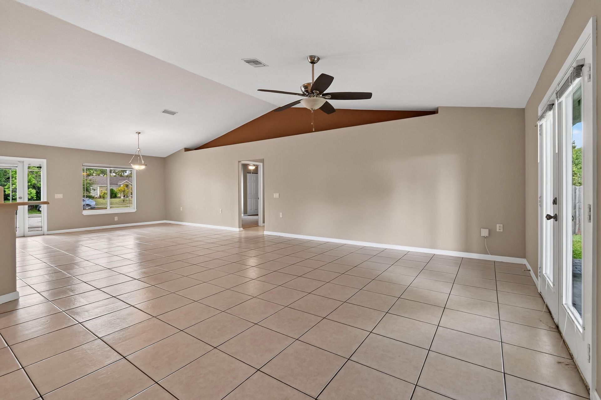 1061 SW Benschop Avenue, Port Saint Lucie, FL 34953 Photo