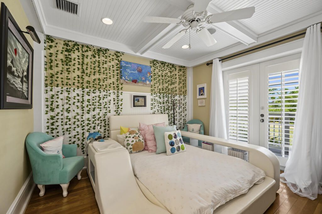 32 Sunset Key Drive, Key West, FL 33040 Photo
