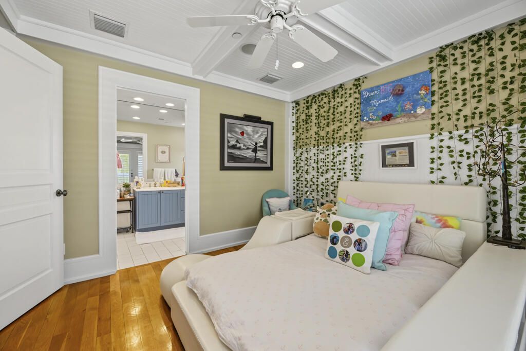 32 Sunset Key Drive, Key West, FL 33040 Photo
