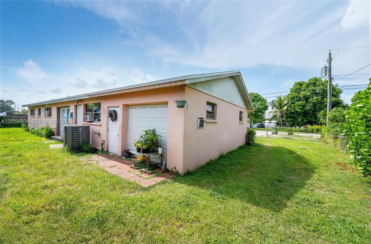 822 NW 15th St , Homestead, FL 33030 Photo