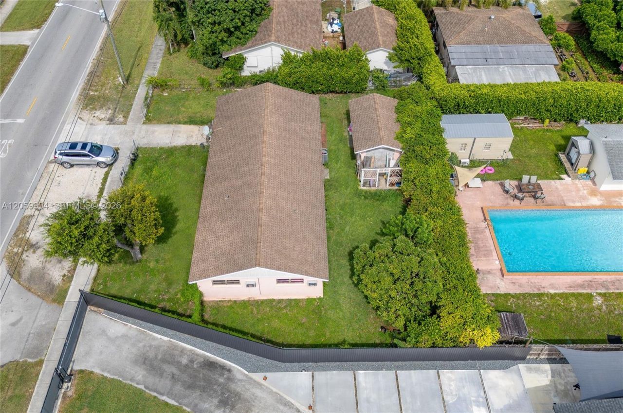 822 NW 15th St , Homestead, FL 33030 Photo