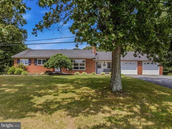 3779 FAIRVIEW DRIVE, BERKELEY SPRINGS, WV 25411