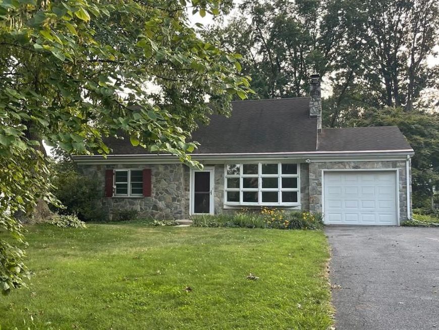 1983 Sterling Place , Lancaster, PA 17601 Main Photo