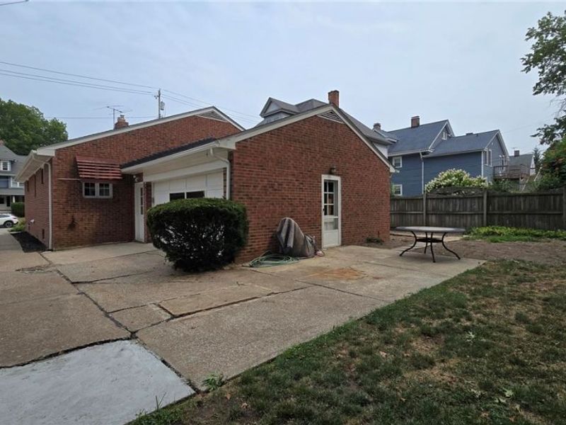 1190 Belle Avenue , Lakewood, OH 44107 Photo 43