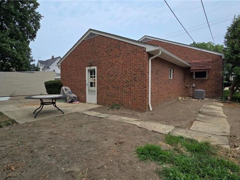 1190 Belle Avenue , Lakewood, OH 44107 Photo 45
