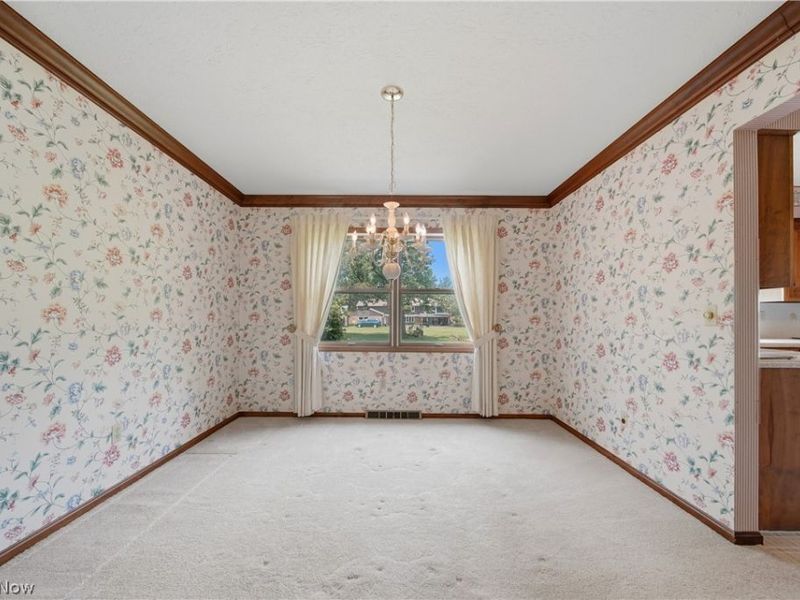 135 Seneca Trail SW, Hartville, OH 44632 Photo 9