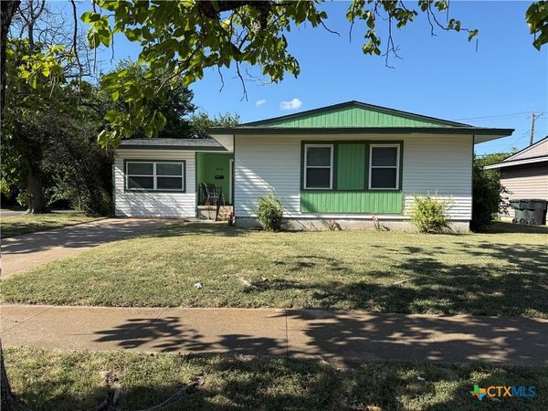952 Fannin Loop , Temple, TX 76501