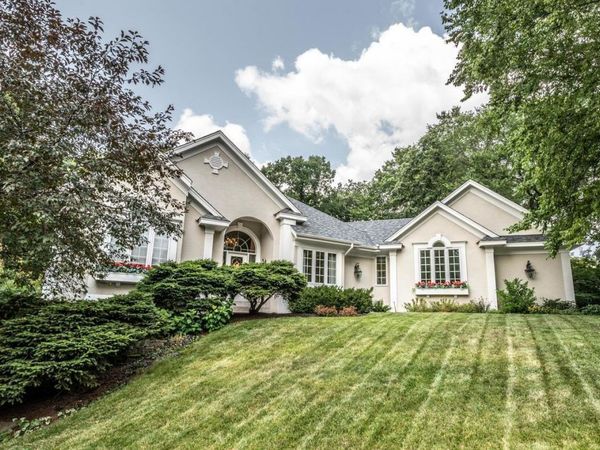 13849 Guild Avenue, Apple Valley, MN 55124