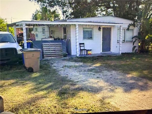 1002 Adams AVE, LEHIGH ACRES, FL 33936