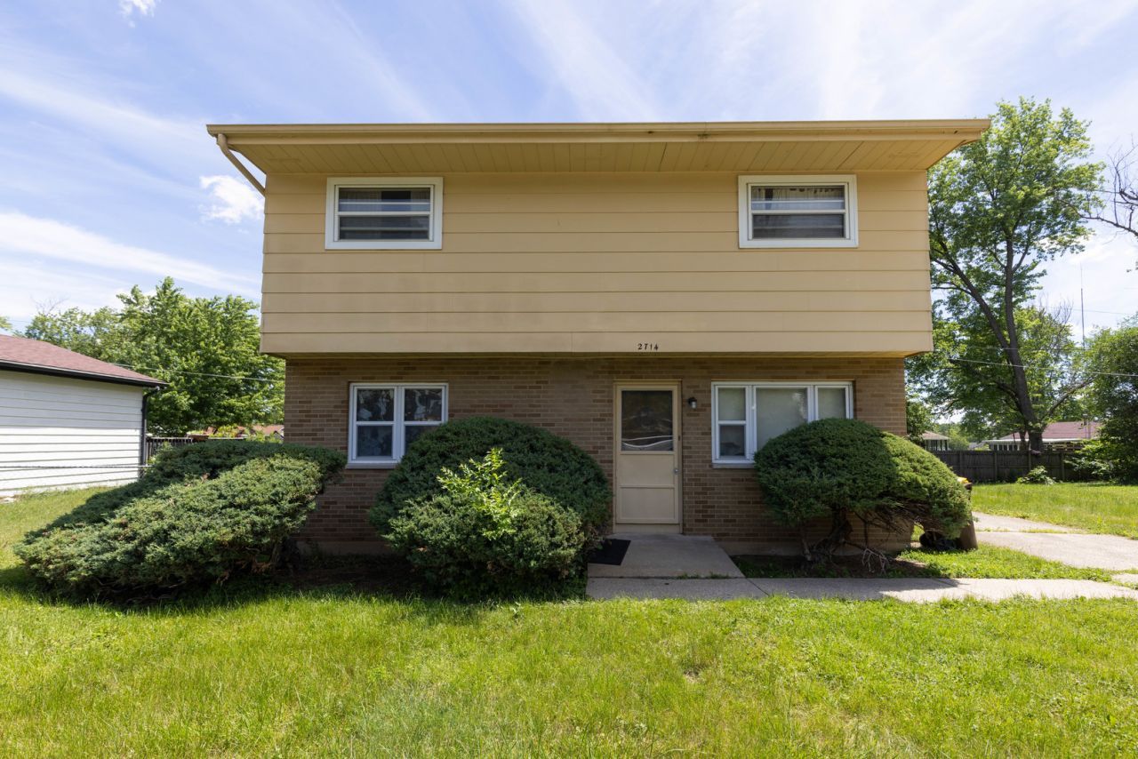 2714 Ashland Court , Rockford, IL 61101 Main Photo