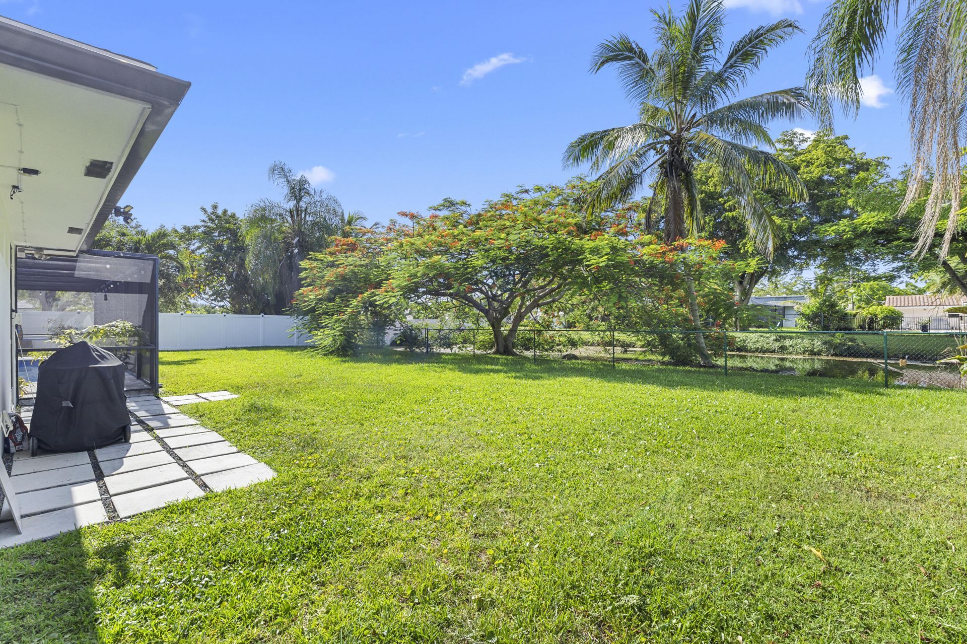 7381 NW 9th Street, Plantation, FL 33317 Photo