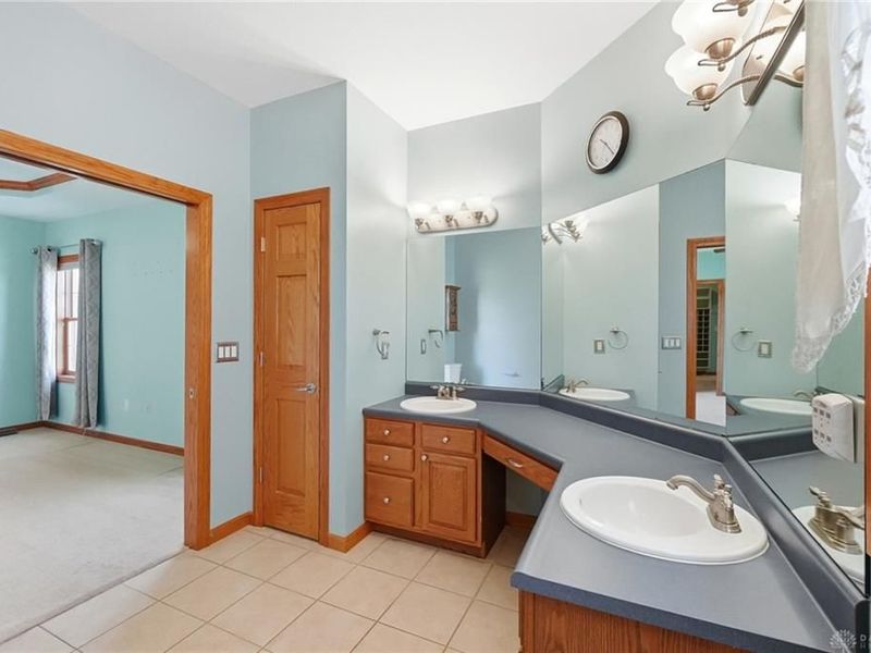 3678 Old Springfield Road, Springfield, OH 45502 Photo 30