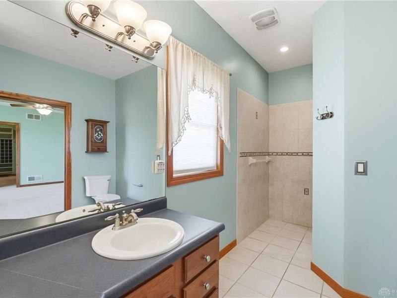 3678 Old Springfield Road, Springfield, OH 45502 Photo 31