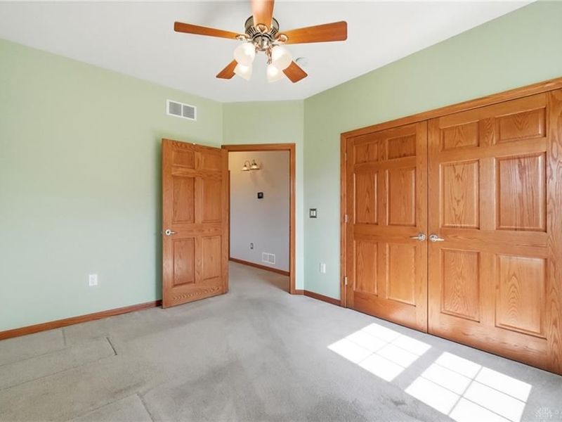 3678 Old Springfield Road, Springfield, OH 45502 Photo 38