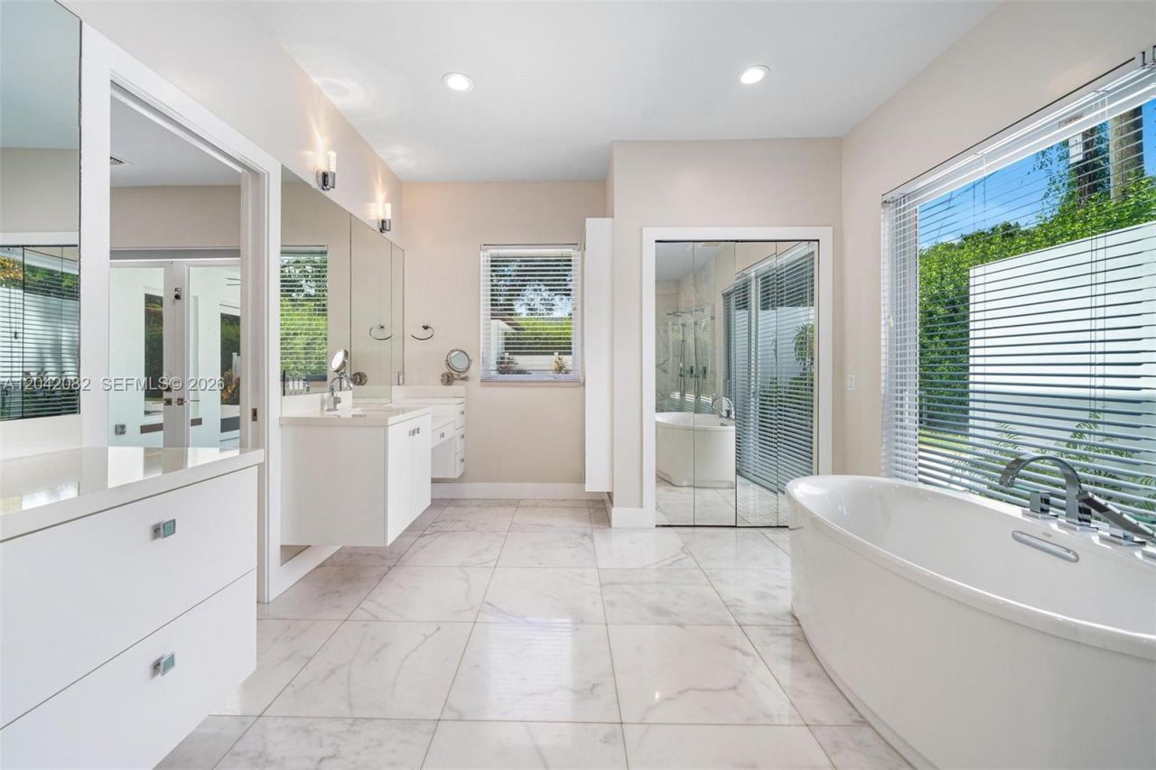 511 Madeira Ave , Coral Gables, FL 33134 Photo