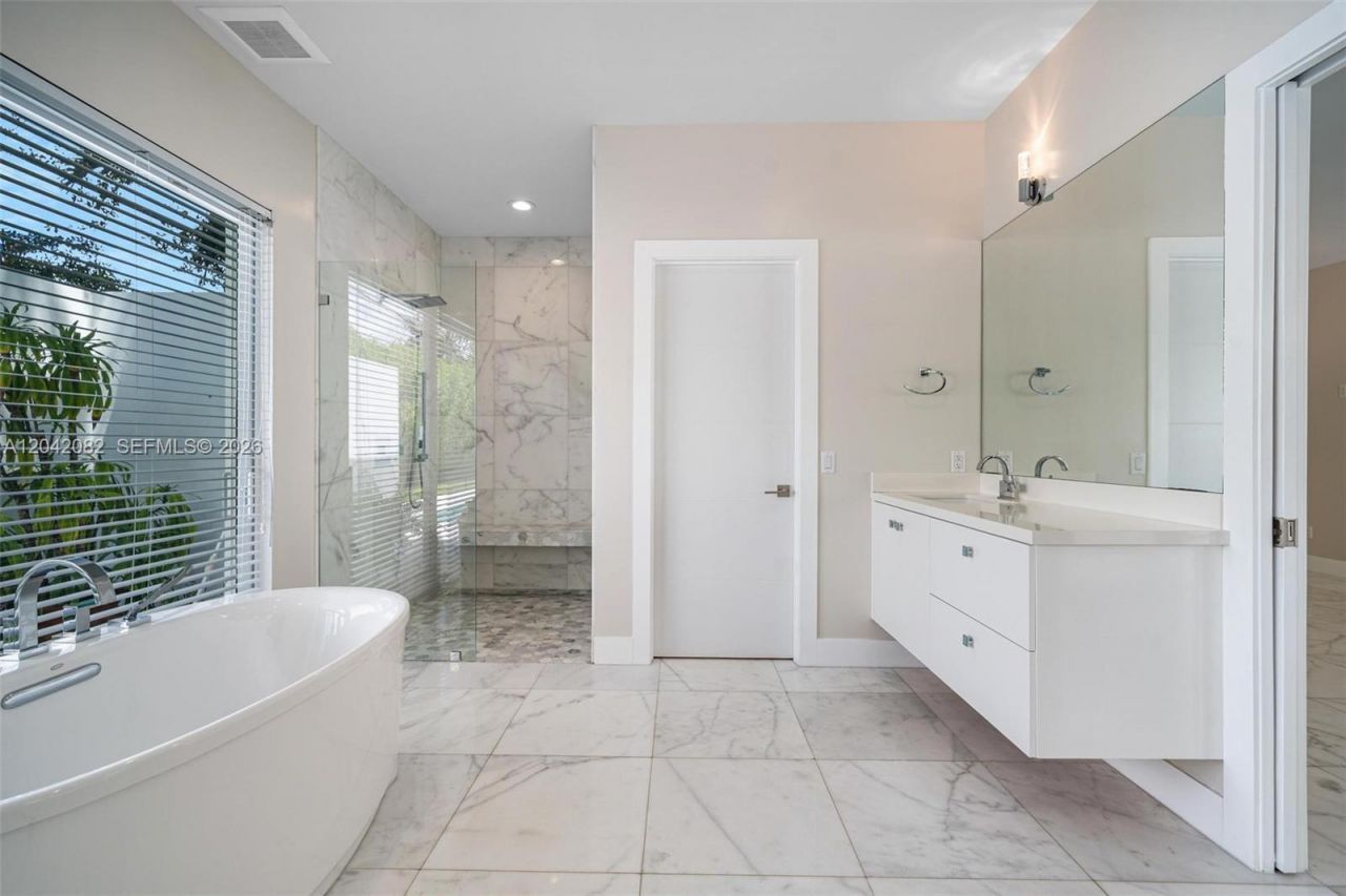 511 Madeira Ave , Coral Gables, FL 33134 Photo
