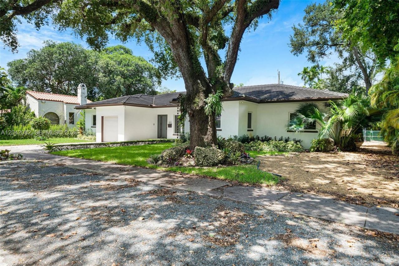 511 Madeira Ave , Coral Gables, FL 33134 Photo