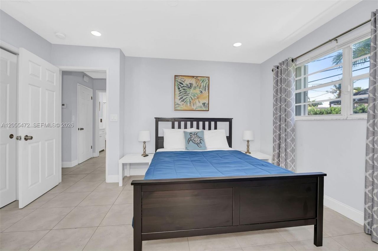 2160 NE 56th St, Unit 2, Fort Lauderdale, FL 33308 Photo