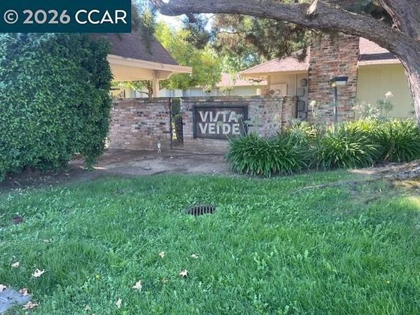 4260 Clayton Rd, Concord, CA 94521