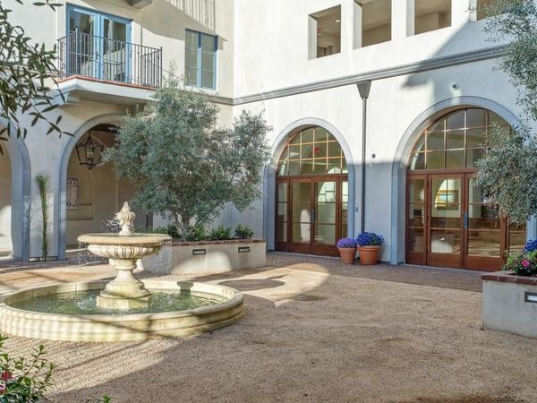 88 N Oakland Avenue, Unit 606, Pasadena, CA 91101