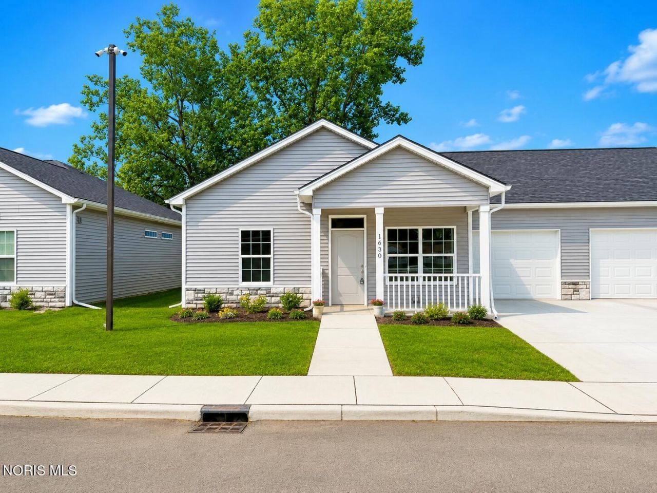 1630 Heather Meadow Drive , Toledo, OH 43614 Main Photo