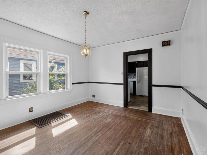 1803 Lawn Avenue, Cincinnati, OH 45237 Photo 12