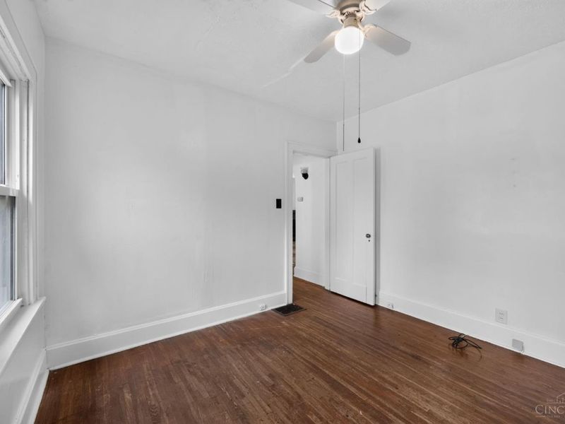 1803 Lawn Avenue, Cincinnati, OH 45237 Photo 17