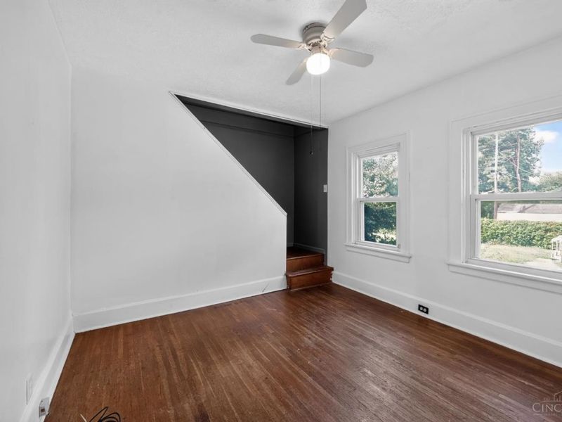 1803 Lawn Avenue, Cincinnati, OH 45237 Photo 20