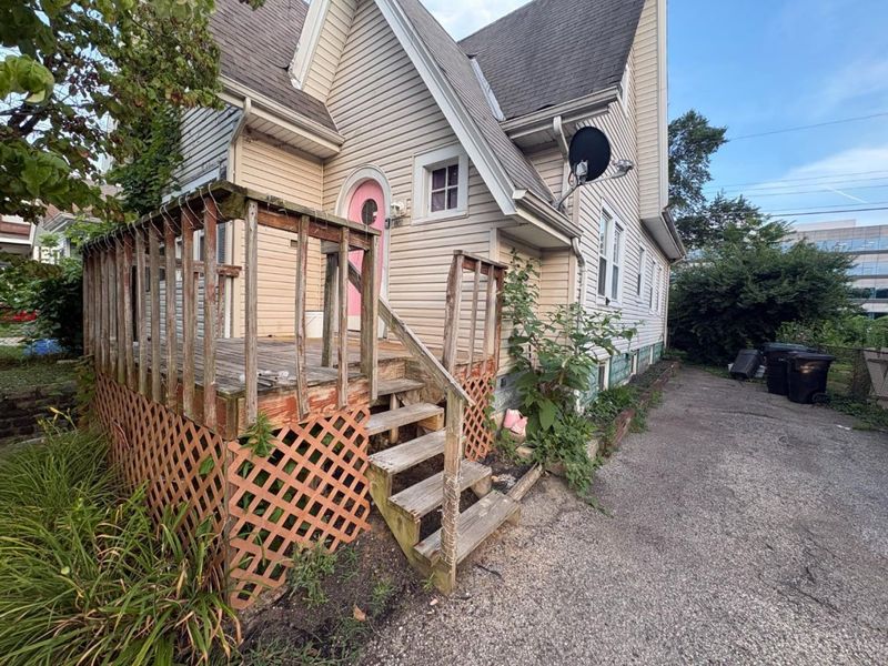 1803 Lawn Avenue, Cincinnati, OH 45237 Photo 3
