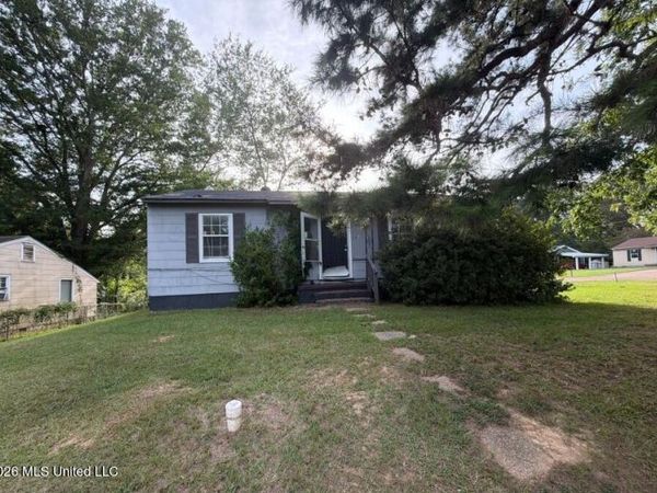 703 Hillmont Drive, Jackson, MS 39209