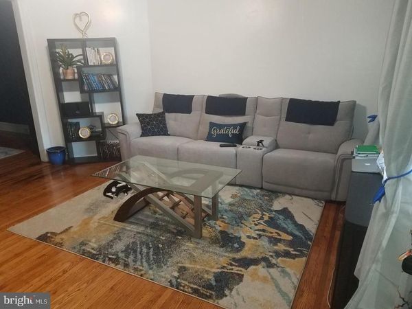 1633 W WYOMING AVENUE, PHILADELPHIA, PA 19140