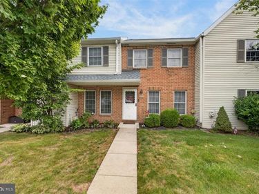 2216 MULBERRY COURT, LANSDALE, PA 19446