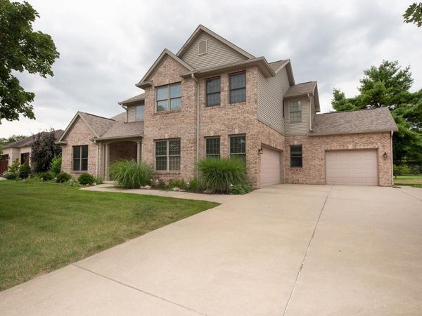 5054 Grapevine Boulevard, West Lafayette, IN 47906