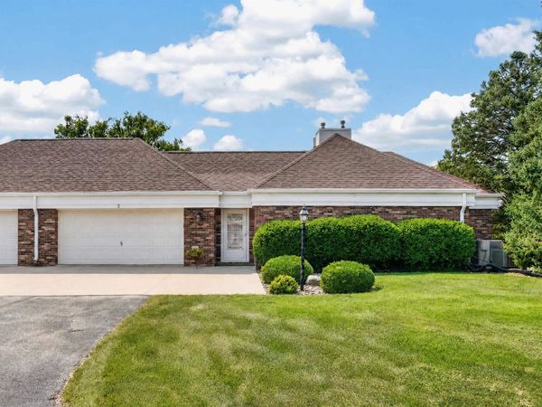 500 SW 8th Avenue, Unit 3, Waverly, IA 50677