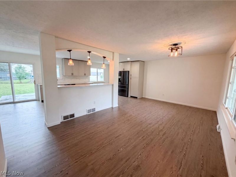546 Kalene Court , Eastlake, OH 44095 Photo 6