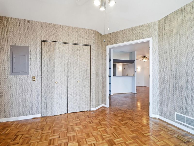100 Riverside Place, Unit 303, Covington, KY 41011 Photo 14