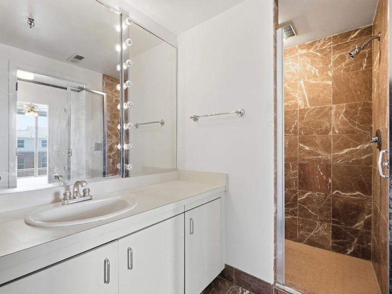 100 Riverside Place, Unit 303, Covington, KY 41011 Photo 20