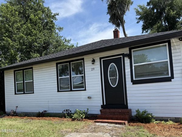 29 56TH Street E, Jacksonville, FL 32208