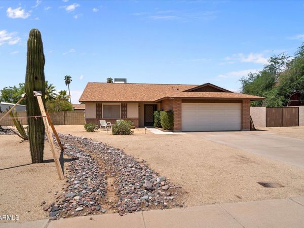 15234 N 42ND Street, Phoenix, AZ 85032