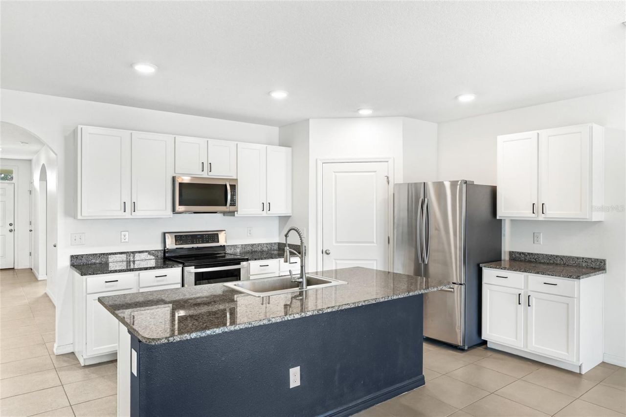 3909 Park Willow Avenue, Palmetto, FL 34221 Photo