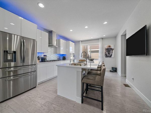 15795 E Broncos Place, Englewood, CO 80112