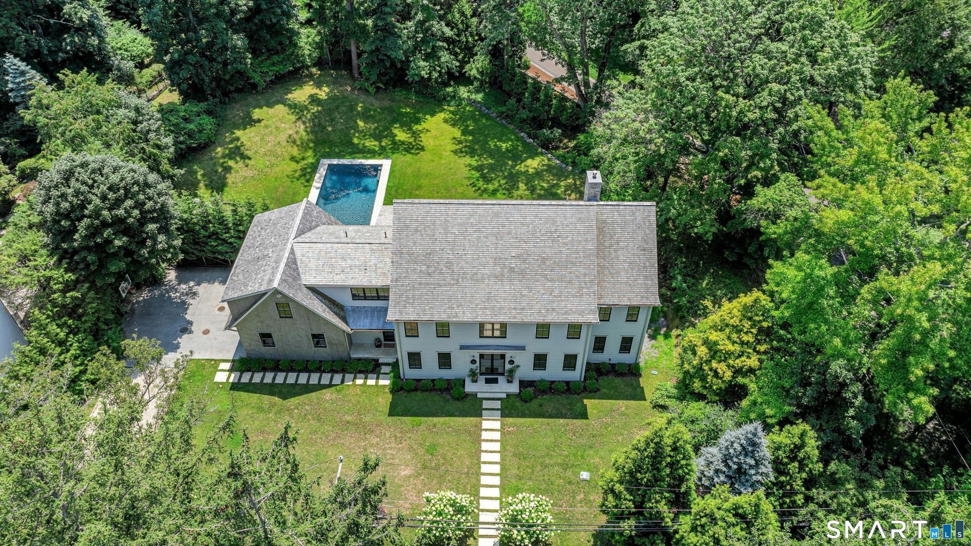 13 Sunswyck, Darien, CT 06820 Main Photo