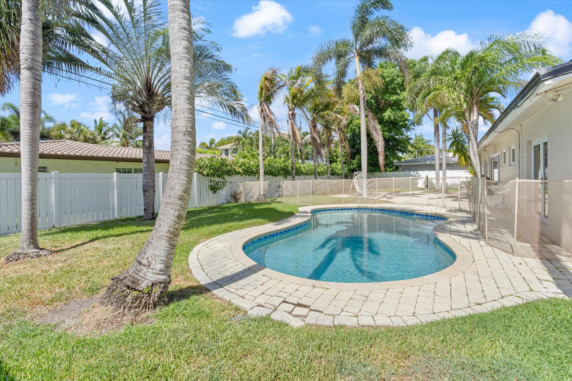 2740 NE 25th Place, Fort Lauderdale, FL 33305 Photo