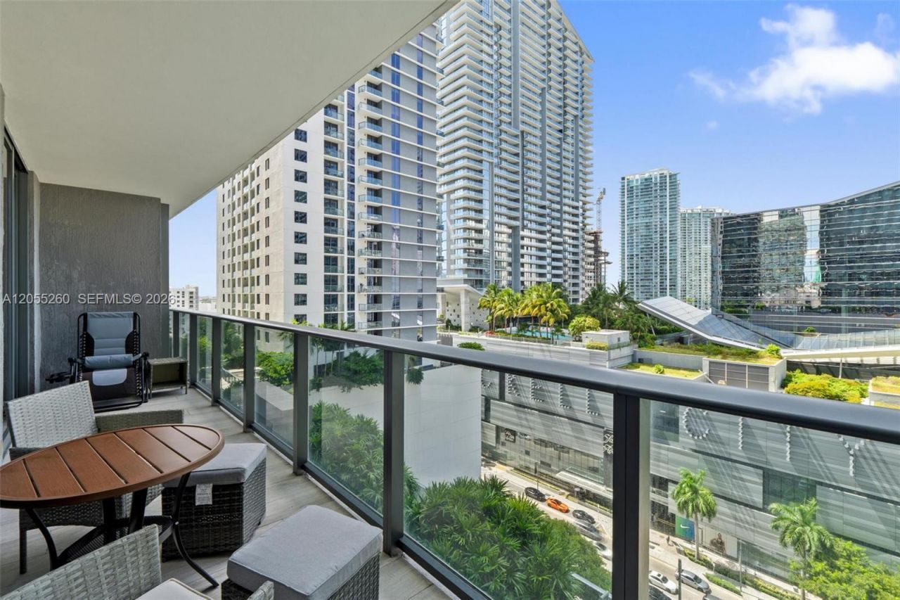 45 SW 9th St , Unit 1109, Miami, FL 33130 Photo