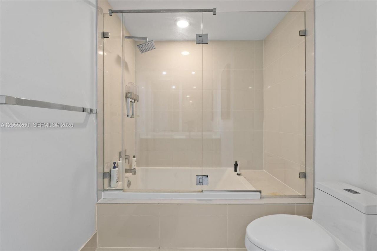 45 SW 9th St , Unit 1109, Miami, FL 33130 Photo