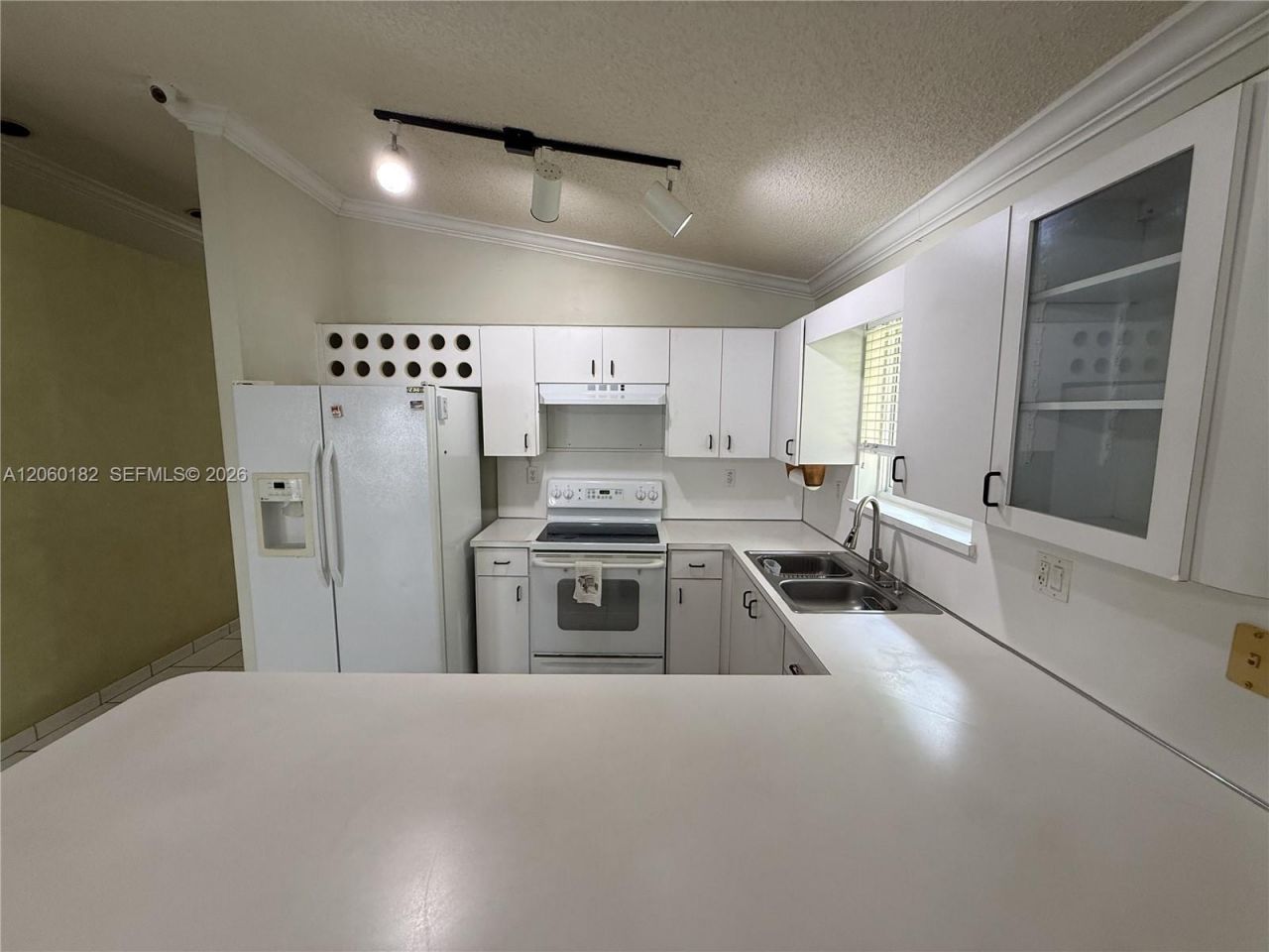 7510 W 4th Ave , Hialeah, FL 33014 Photo