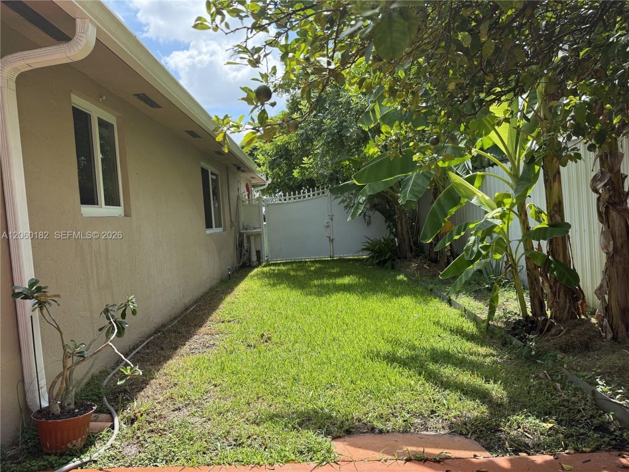 7510 W 4th Ave , Hialeah, FL 33014 Photo