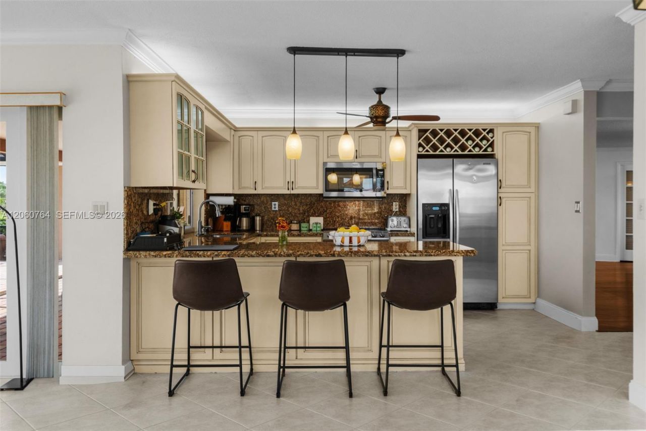 424 Sailboat Cir, Weston, FL 33326 Photo