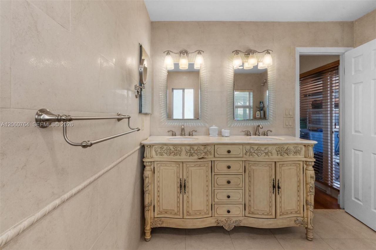424 Sailboat Cir, Weston, FL 33326 Photo